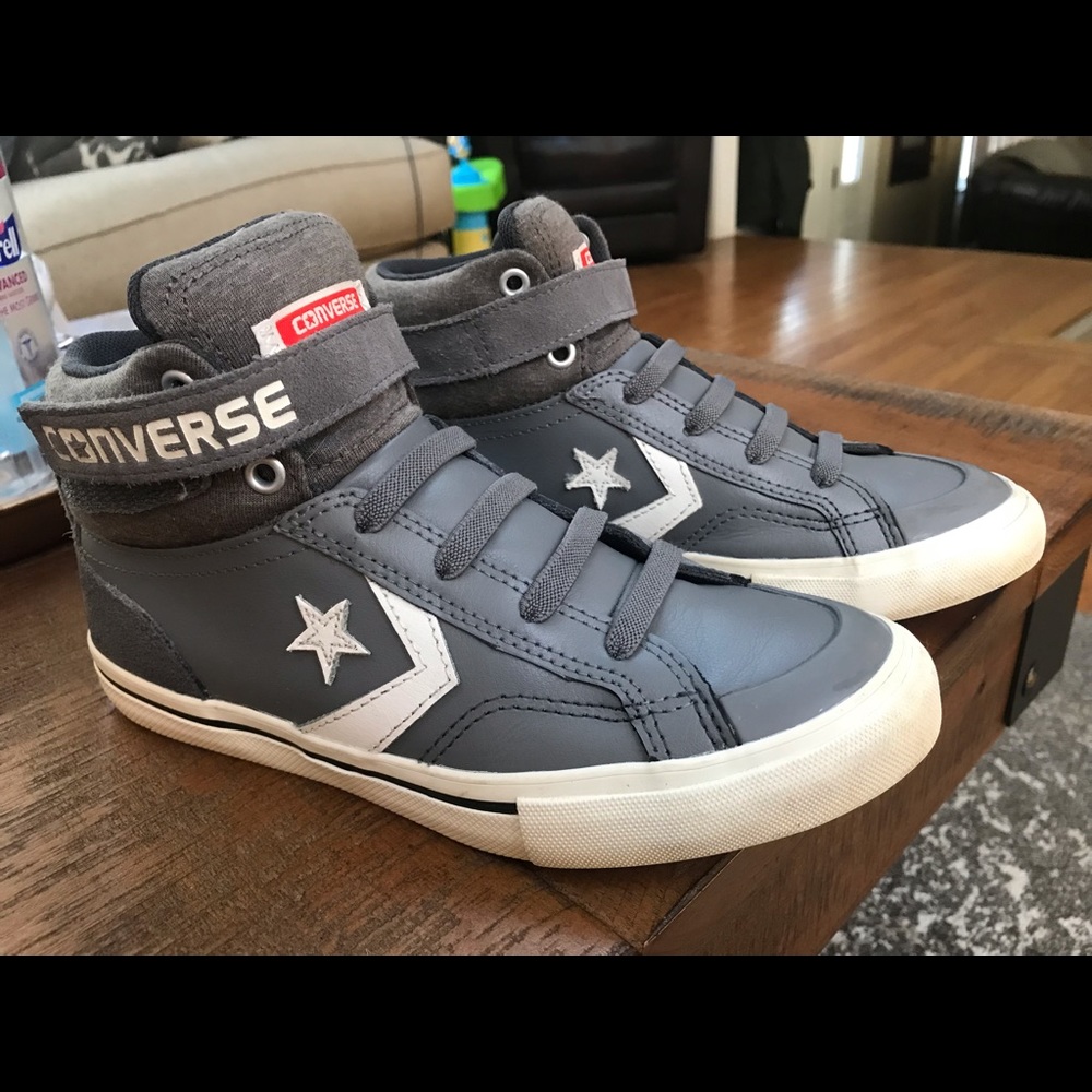 Boys Hightop Converse Sneakers